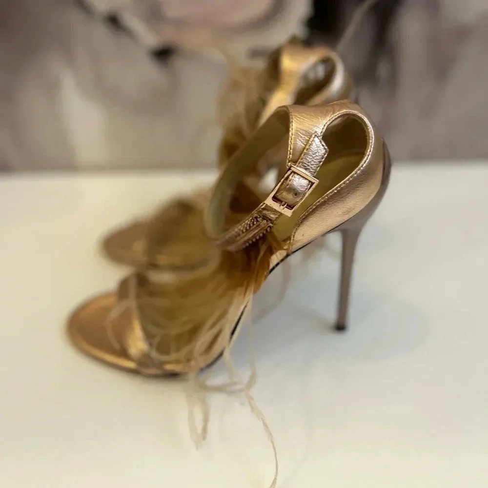 ! B Brian Atwood Laracca Feather Rose Gold Bronze Metallic Sandals 6! - Picture 4 of 9